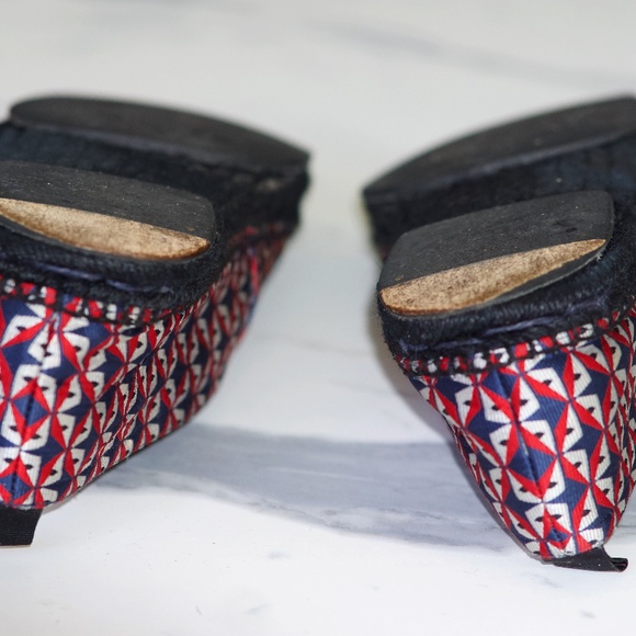 Fendi Monster Espadrilles - Picture 10 of 10